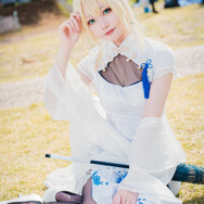 セイバー(中国版4周年記念衣装)『Fate/Grand Order』/五色もか(X:@moka_4416)