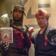 発売記念イベントはラーメン屋で！？『ダンテズ・インフェルノ』イメージキャラクターのダンテさんも登場