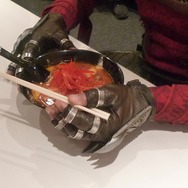 発売記念イベントはラーメン屋で！？『ダンテズ・インフェルノ』イメージキャラクターのダンテさんも登場