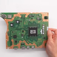 新型「PS5」の分解動画公開―チップに変更なしも冷却機能は強化