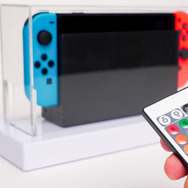 ゲーム機やアクスタ、フィギュアを推しカラーに染められる！「ゲーミングLEDショーケース」が最高にクール