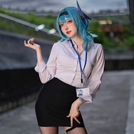 エウルア（OLver.）『原神』／しょこら（X：@Chocolat_cos0）