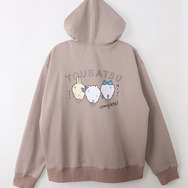 「ちいかわ」のパーカーが本日30日12時より発売!“ハーッ”な「くりまんじゅう」や、“返せッ”と言われても逃げる「モモンガ」など個性的なデザイン