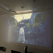 スイカの名産地から直送！超単焦点プロジェクター「Aladdin Marca」でPS5タイトルや『スイカゲーム』をプレイ【試用レポ】