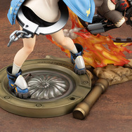 見どころは“ふともも”だけじゃない！「ブリジット」がド派手な必殺技「帰ってきたキルマシーン」を繰り出している姿で立体化