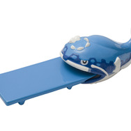 『ポケモン』新グッズ「だいスシ!シャリタツづくし」が取り扱い開始！“そったすがた”のしゃもじや“ヘイラッシャ”の寿司下駄など個性的なラインナップ