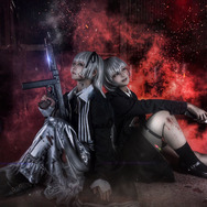 『BLACK LAGOON』ヘンゼル：二瑆 夏（X：@AgoAgo_25）、グレーテル：二瑆 雪（X：@Agone_25）／