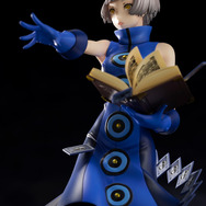 メギドラオンでございます”―スレンダーな体躯を再現した