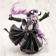 黒の衣装に映える元気いっぱいな“ふともも”！『超探偵事件簿 レインコード』より「死に神ちゃん」が宙を舞っているようなポージングで立体化