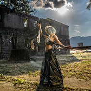 「西域漢服」ひよっこ（X@nakukotogadekin）／撮影：乃木章（X：@Osefly）、ウィッグ制作：Miyako（X：@miyako_cheng）