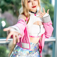 バイパー『勝利の女神:NIKKE』/Sunny(Instagram:sunny_cosplayerr)