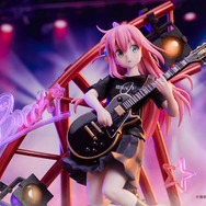 「ぼっち・ざ・ろっく！」“ギターヒーロー”「後藤ひとり」新フィギュアが発売！「STARRY」イメージの台座と「Bocchi」のネオンサインかっこいい