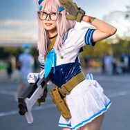 ネオン『勝利の女神:NIKKE』／零崎沙耶（X：@zerozakisaya）／撮影：乃木章