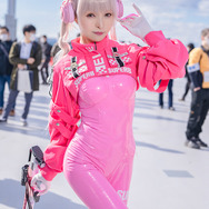 アリス『勝利の女神:NIKKE』／ゆーろん（X：@mayu_ronne）／撮影：tama