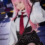 ユニ『勝利の女神:NIKKE』／いなり （X：@inarichaan）／撮影：Jon