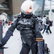 創作衣装／そらしきむぎ（X：@6gimugi）、造形デザイン（X：@UEDAJYOKO）