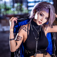 ゾーヤ『無期迷途』／Charess（X：@charechii、Instagram：charechii）