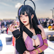 シェオル『白夜極光』/菌烨tako(X:@Takomayuyi)、撮影:乃木章(X:@Osefly)
