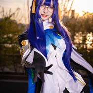 ペラ『崩壊:スターレイル』/神楽坂真冬(X:@Mafuyu_MkVII)、撮影:山颪ヒア(X:@fotomachen)