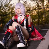 トパーズ『崩壊:スターレイル』/Yuki亭(X:@teyi0214)、撮影:山颪ヒア(X:@fotomachen)
