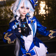 フリーナ『原神』/坂坂白(X:@super_banbanbai)、撮影:山颪ヒア(X:@fotomachen)