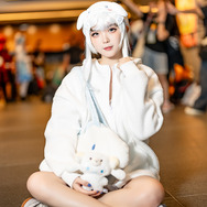 シナモン（擬人化）／ZHENG LING（Instagram：ling.ringg）