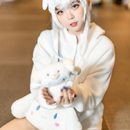 シナモン（擬人化）／ZHENG LING（Instagram：ling.ringg）