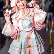 キョンシー（ロリータ・ファッション）／Hitomi 瞳（Instagram：_hitomi99）