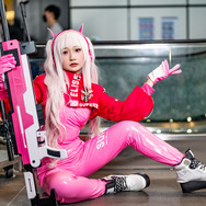 アリス『勝利の女神:NIKKE』／夜明け（Instagram：yoake_sannn）