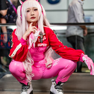 アリス『勝利の女神:NIKKE』／夜明け（Instagram：yoake_sannn）