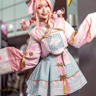 キョンシー（中国ロリータ・ファッション）／Hitomi 瞳（Instagram：_hitomi99）