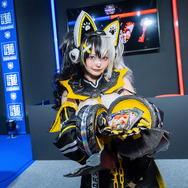 7周年を祝う想いが強すぎてクオリティーが限界突破！美女コスプレイヤーと巡る「#コンパスフェス」レポート