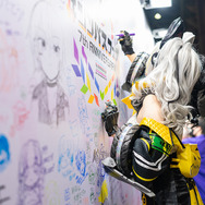 7周年を祝う想いが強すぎてクオリティーが限界突破！美女コスプレイヤーと巡る「#コンパスフェス」レポート