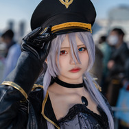 ブラックロベリア「その着せ替え人形は恋をする」／緑埜（@midorino_o）