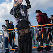 ブラックロベリア「その着せ替え人形は恋をする」／緑埜（@midorino_o）