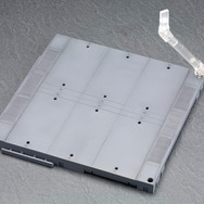 『メタルギア ソリッド』より核搭載二足歩行戦車「メタルギアREX」が再販！ソリッド・スネークや“踏まれた”サイボーグ忍者が付属