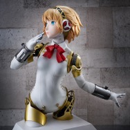 ペルソナ３　アイギス　フィギュア しなやかなボディラインまで再現…もはや半身像な、全高約90cmお