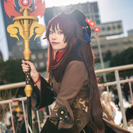 胡桃『原神』／梅桃うに（@_yusura_uni）