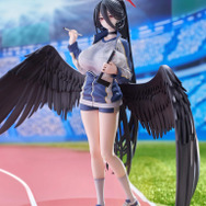 大きすぎて胸元まで届かない…！『ブルアカ』晄輪大祭にて実装された体操服姿の「ハスミ」が何もかも“デカい”フィギュアで登場
