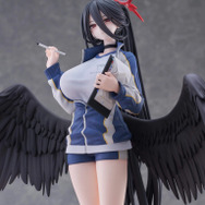 大きすぎて胸元まで届かない…！『ブルアカ』晄輪大祭にて実装された体操服姿の「ハスミ」が何もかも“デカい”フィギュアで登場