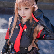 ラピ「勝利の女神:NIKKE』／七語つきみ（@shichigo7）