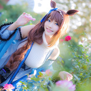 スーパークリーク（原案服）／イトウ（X：@cosplay_110）／撮影：あいどろっぷす（X：@Eye_drops_cos）