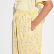 「ちいかわ」×「サンリオ」のキッズアパレルがユニクロから発売決定！人気キャラたちが甘いスイーツに囲まれた可愛いデザイン