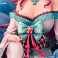 肩から胸元まで大胆な“あの”スキンが立体化!『LoL』アーリの花祭りスキンがフィギュアになって登場