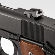 「リコリス・リコイル」より錦木千束の銃がエアガンに…！東京マルイとコラボした「千束の銃」が3月14日に発売決定―設定資料などをもとに、細部まで立体化