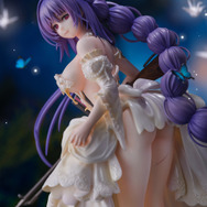 大胆にさらけ出された両足にドキッ！純白ドレスが美しい『ドルフロ』「ZB-26千羽目の折り鶴」が重傷Ver.で立体化