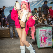 エイミ『ブルーアーカイブ』／Kadorin 仁美（Instagram：kadorin.hitomi）