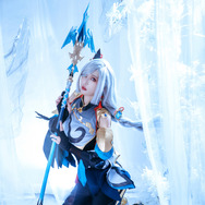 申鶴『原神』／Ichiban_一番春日桃（X：@MomoKasuga）