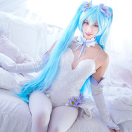 初音ミク／タオぺこ（X：@pezant_tao）、撮影：チョコ（X： @choco_usagc）