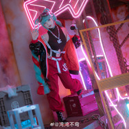 初音ミク／湾湾不弯（Weibo：湾湾不弯）